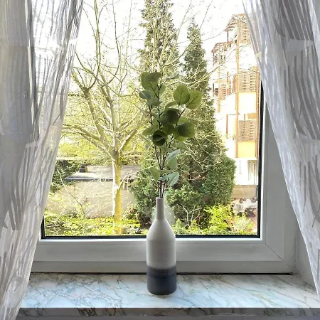 Schoene Zwischen Uni Und Hbf Apartment