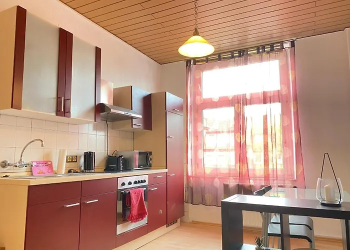 Schoene Zwischen Uni Und Hbf * Duisburg